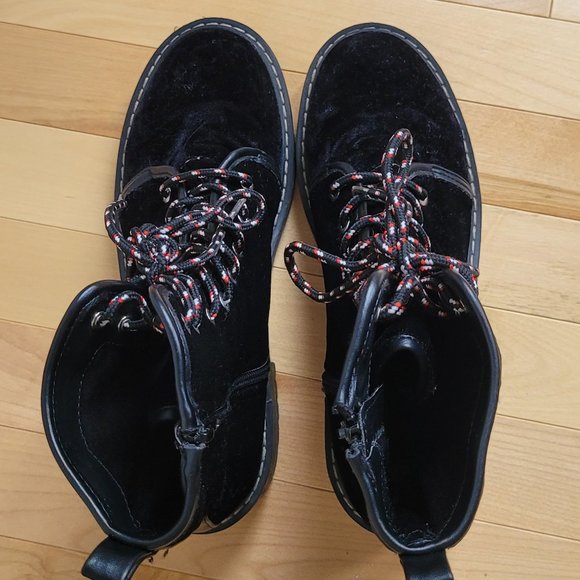 Velvet Lace-up Moto boots - Picture 6 of 9